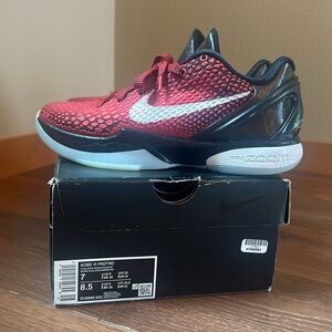 Kobe VI Protro - Men’s size 7, Women’s size 8.5